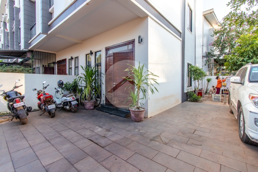 4 Bedroom House For Rent - Sala Kamreuk, Siem Reap