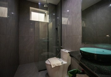 3 Bedroom Apartment For Rent - Riverside,  Slor Kram,  Siem Reap thumbnail