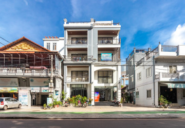 3 Bedroom Apartment For Rent -  Slor Kram,  Siem Reap thumbnail