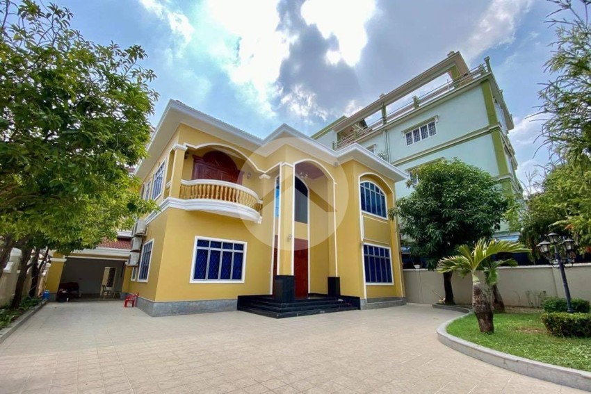 7 Bedroom Villa For Rent - Toul Kork, Phnom Penh
