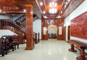 7 Bedroom Villa For Rent - Toul Kork, Phnom Penh thumbnail