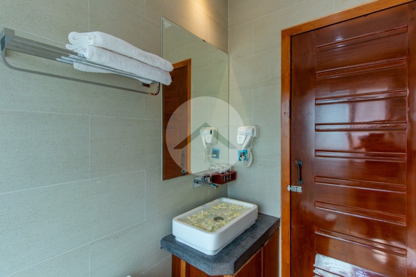 2 Bedroom Apartment For Rent - Riverside,  Slor Kram,  Siem Reap