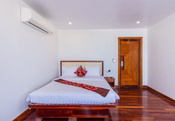 20 Bedroom Hotel For Rent - Riverside, Slor Kram,  Siem Reap thumbnail