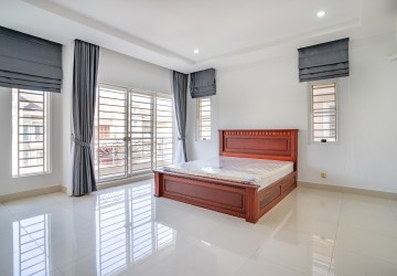 4 Bedroom Villa For Rent- Borey New World Samrong Andet, Phnom Penh Thmey, Phnom Penh thumbnail