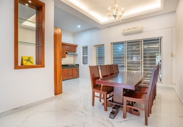 4 Bedroom Villa For Rent- Borey New World Samrong Andet, Phnom Penh Thmey, Phnom Penh thumbnail