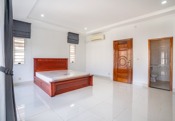 4 Bedroom Villa For Rent- Borey New World Samrong Andet, Phnom Penh Thmey, Phnom Penh thumbnail