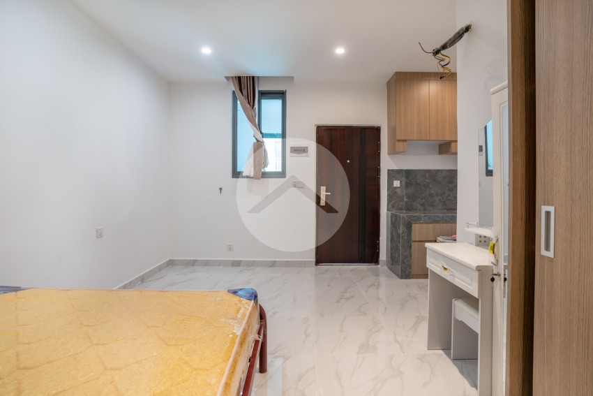 28 Sqm Studio Apartment For Rent - BKK3, Phnom Penh