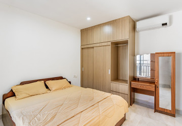1 Bedroom Serviced Apartment For Rent - BKK3, Phnom Penh thumbnail