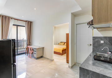 1 Bedroom Serviced Apartment For Rent - BKK3, Phnom Penh thumbnail