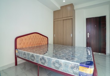 2 Bedroom Apartment For Rent - BKK3, Phnom Penh thumbnail