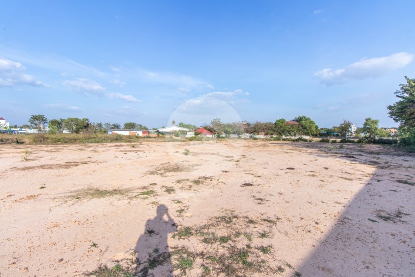 3530 Sqm Residential Land For Sale - Svay Dangkum, Siem Reap