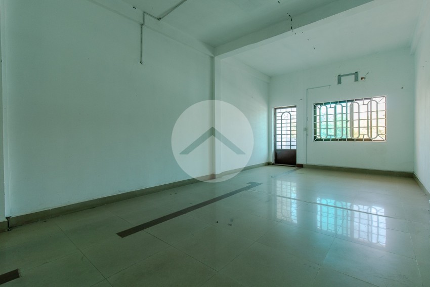 5 Bedroom Commercial Shophouse For Rent - Svay Dangkum, Krong Siem Reab