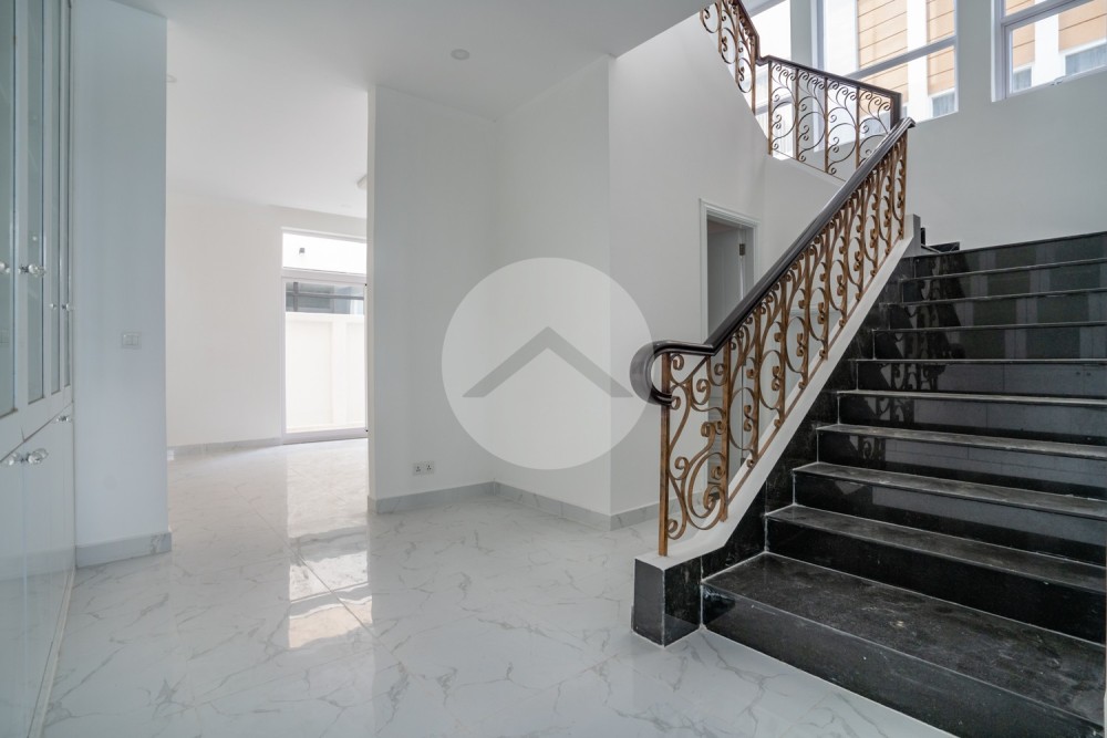 4 Bedroom Twin Villa For Rent - Orkide The Botanic City, Chroy Changvar, Phnom Penh - Image 6 4 Bedroom Twin Villa For Rent - Orkide The Botanic City, Chroy Changvar, Phnom Penh - Image 6