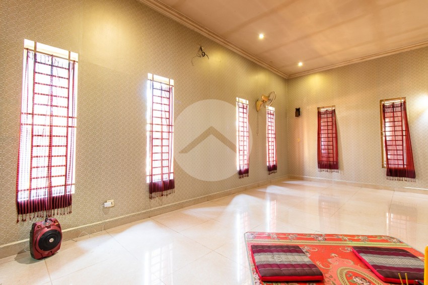 2 Bedroom House For Sale - Svay Dangkum, Siem Reap