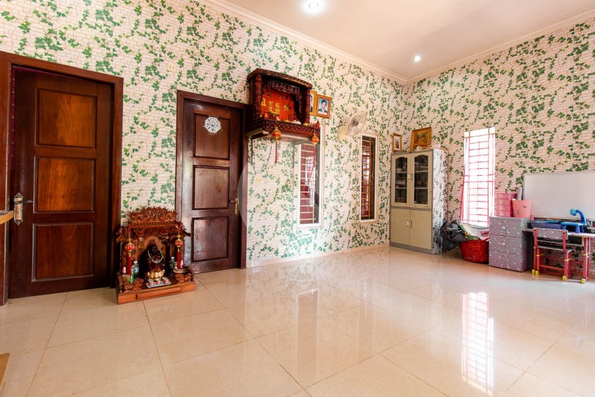 2 Bedroom House For Sale - Svay Dangkum, Siem Reap