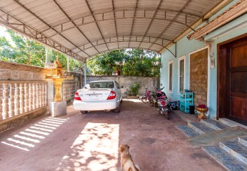 2 Bedroom House For Sale - Svay Dangkum, Siem Reap thumbnail