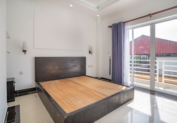 1 Bedroom Apartment For Rent - Toul Tum Poung 2, Phnom Penh thumbnail