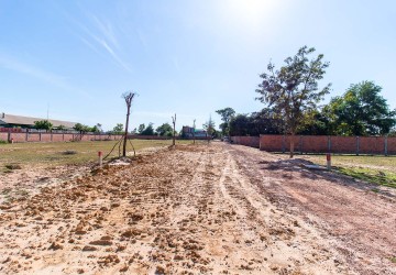 1899 Sqm Land For Sale - Next to Golf Course, Svay Dangkum, Siem Reap thumbnail