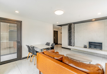 2 Bedroom Serviced Apartment For Rent - Toul Tum Poung 1, Phnom Penh thumbnail