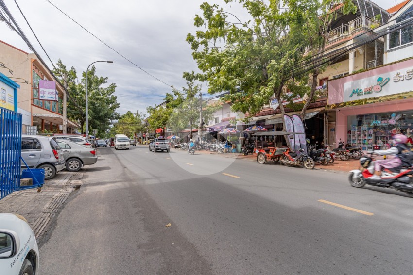 175 Sqm Retail Space For Rent - Toul Tum Poung 1, Phnom Penh