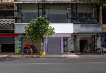 92 Sqm Retail Space For Rent - Phsar Chas, Phnom Penh thumbnail