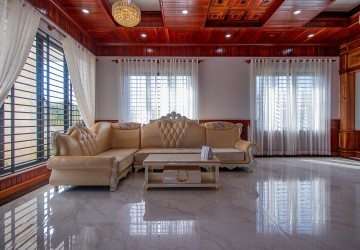 5 Bedroom Villa For Sale - Chreav, Siem Reap thumbnail