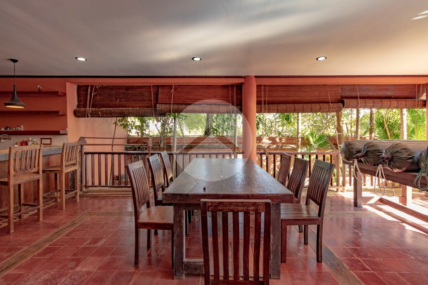 15 Bedroom Hotel For Sale - Svay Dangkum, Siem Reap