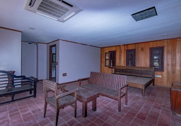 15 Bedroom Hotel For Sale - Svay Dangkum, Siem Reap thumbnail