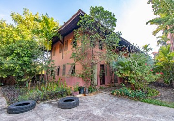 15 Bedroom Hotel For Sale - Svay Dangkum, Siem Reap thumbnail