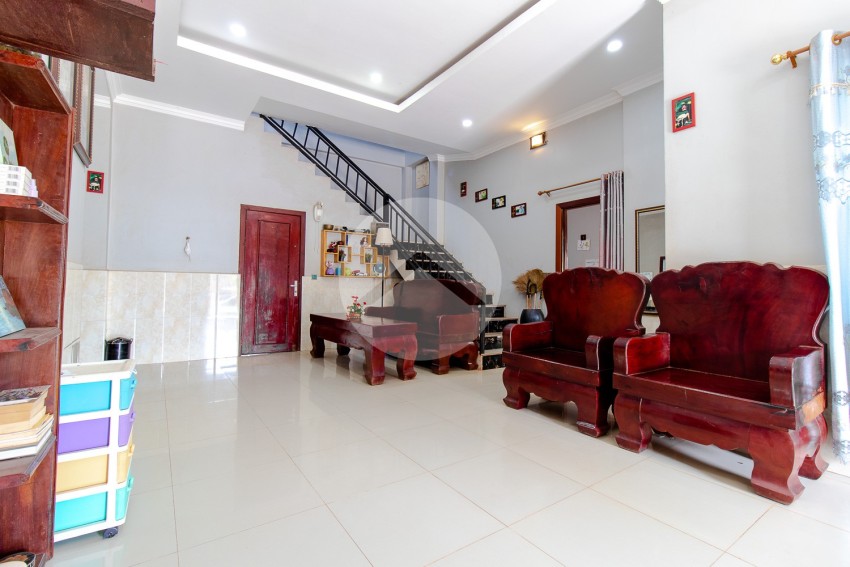 3 Bedroom House For Rent - Svay Dangkum, Siem Reap