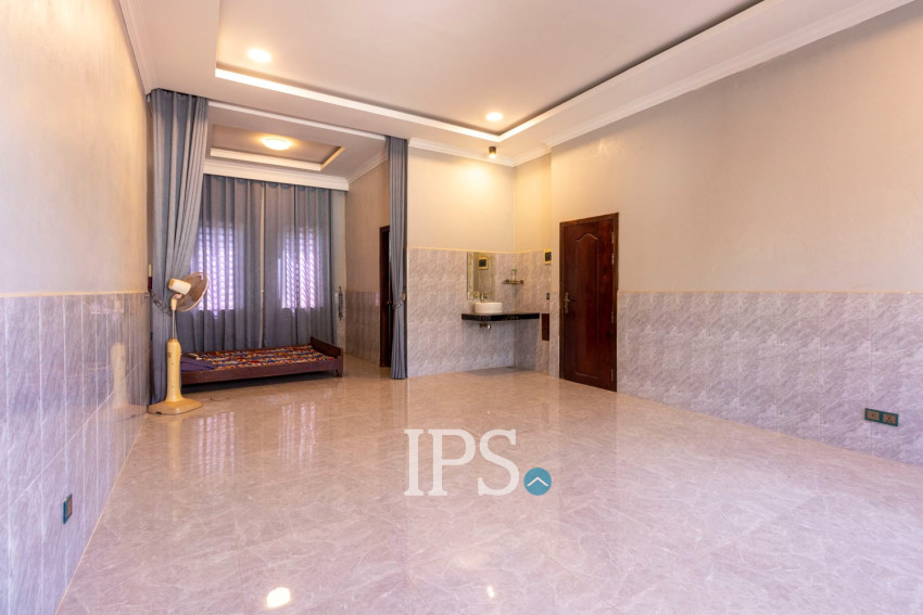 3 Bedroom House For Rent - Svay Dangkum, Siem Reap