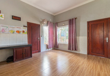 3 Bedroom House For Rent - Svay Dangkum, Siem Reap thumbnail