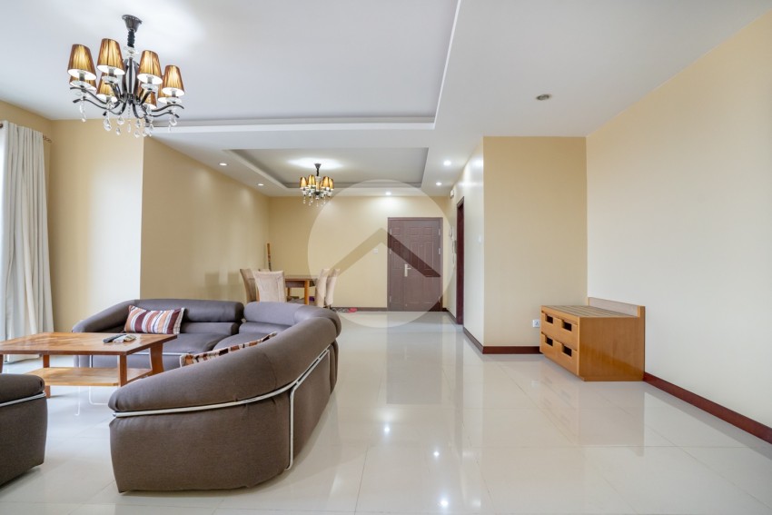 3 Bedroom Condo For Rent - Tonle Bassac, Phnom Penh