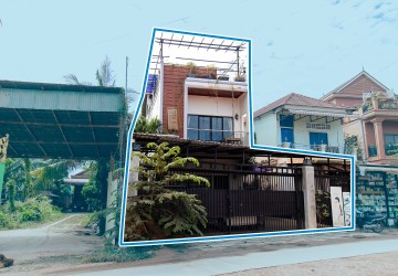 4 Bedroom Villa For Rent - Svay Dangkum, Siem Reap thumbnail