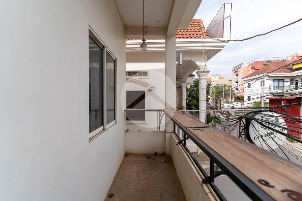 59 Sqm Commercial Space For Rent - Svay Dangkum, Siem Reap - Image 15