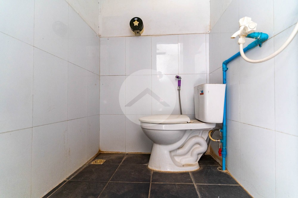 59 Sqm Commercial Space For Rent - Svay Dangkum, Siem Reap - Image 17