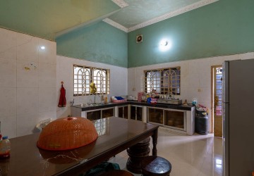 6 Bedroom House For Sale - Svay Dangkum, Siem Reap thumbnail