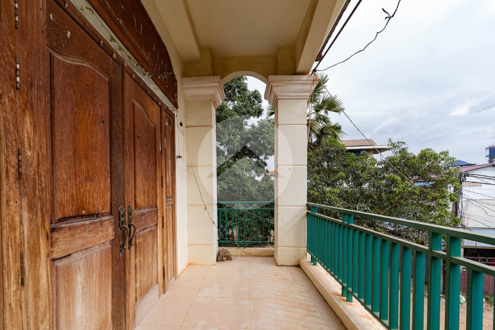 6 Bedroom House For Rent - Svay Dangkum, Siem Reap - Image 16