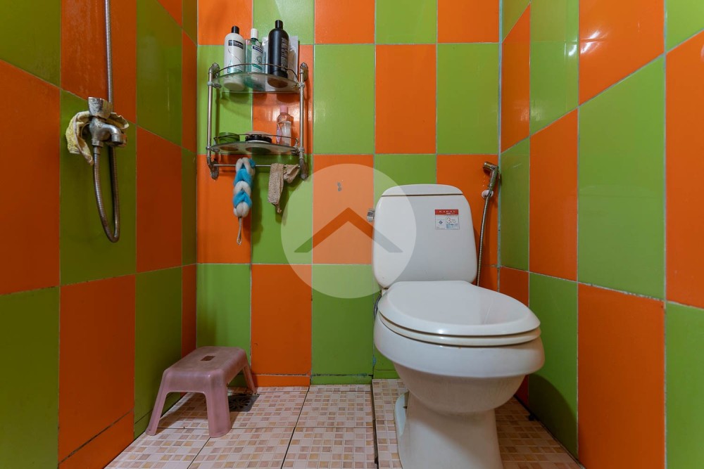 6 Bedroom House For Rent - Svay Dangkum, Siem Reap - Image 17