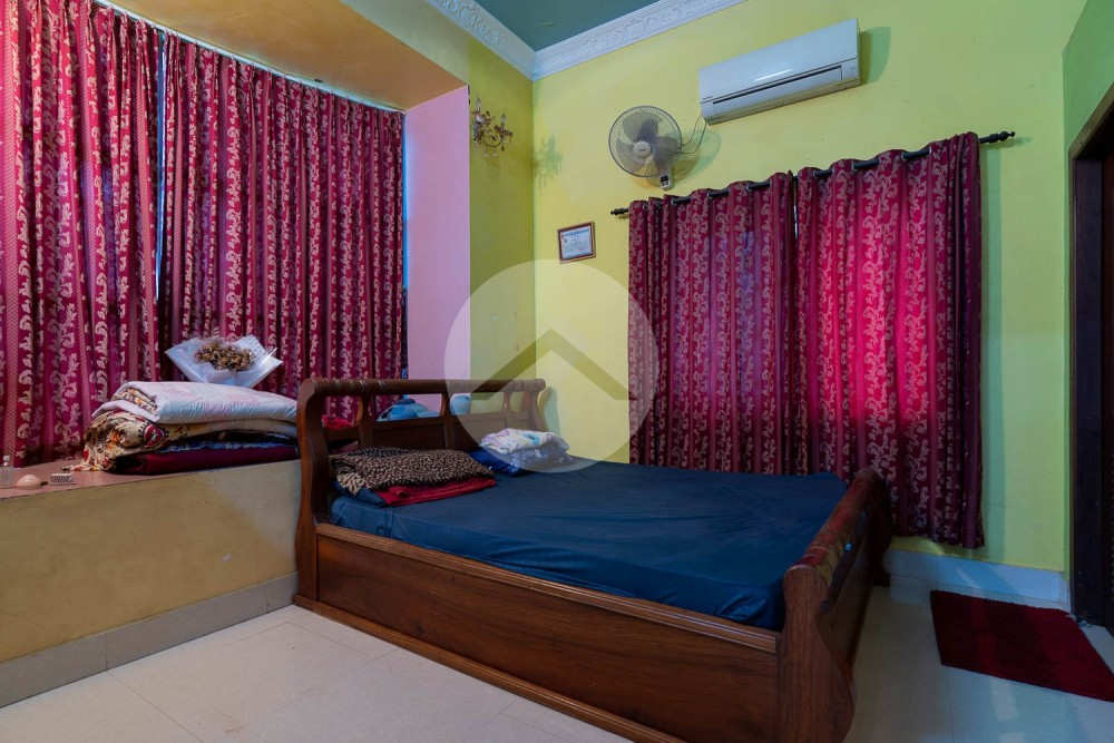 6 Bedroom House For Rent - Svay Dangkum, Siem Reap - Image 9