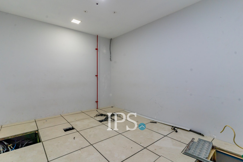 1600 Sqm Commercial Building For Rent - Along National Road 6A, Chroy Changvar, Phnom Penh