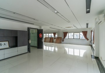 500 Sqm Commercial Office Space For Rent - Boeung Trabek, Chamkarmon, Phnom Penh thumbnail