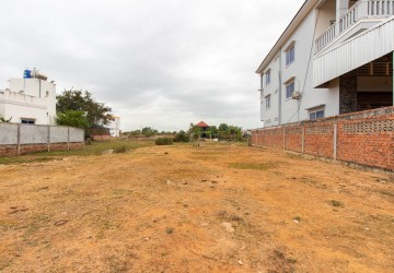 420 Sqm Residential Land For Sale - Svay Dangkum, Siem Reap thumbnail