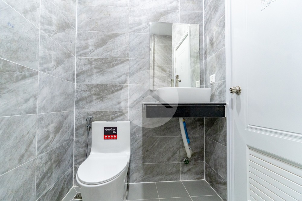 2 Bedroom Link House For Sale - Borey Lim Cheang Hak, Russey Keo, Phnom Penh - Image 13