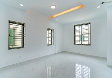 2 Bedroom Link House For Sale - Borey Lim Cheang Hak, Russey Keo, Phnom Penh thumbnail