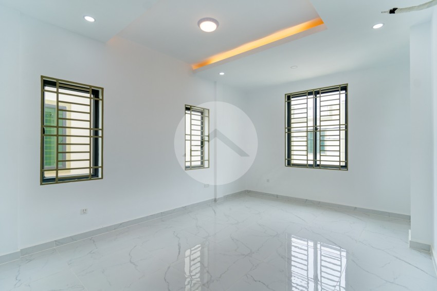 2 Bedroom Link House For Sale - Borey Lim Cheang Hak, Russey Keo, Phnom Penh