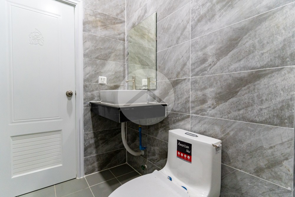 2 Bedroom Link House For Sale - Borey Lim Cheang Hak, Russey Keo, Phnom Penh - Image 12