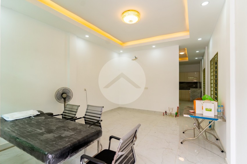 2 Bedroom Link House For Sale - Borey Lim Cheang Hak, Russey Keo, Phnom Penh