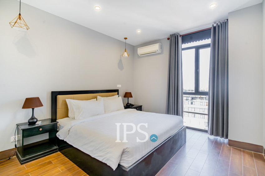 3 Bedroom Serviced Apartment For Rent - Tonle Bassac, Phnom Penh