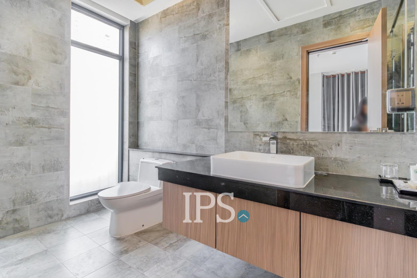 3 Bedroom Serviced Apartment For Rent - Tonle Bassac, Phnom Penh